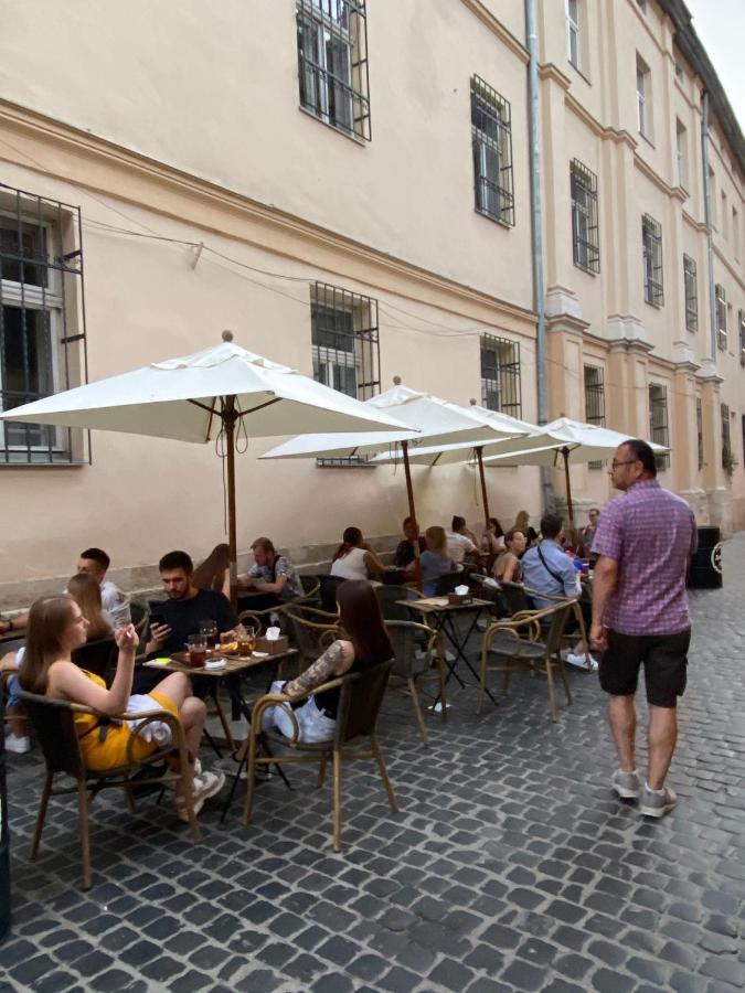 Центер Квартира На Вулиці Лесі Українки 19 Leópolis Exterior foto